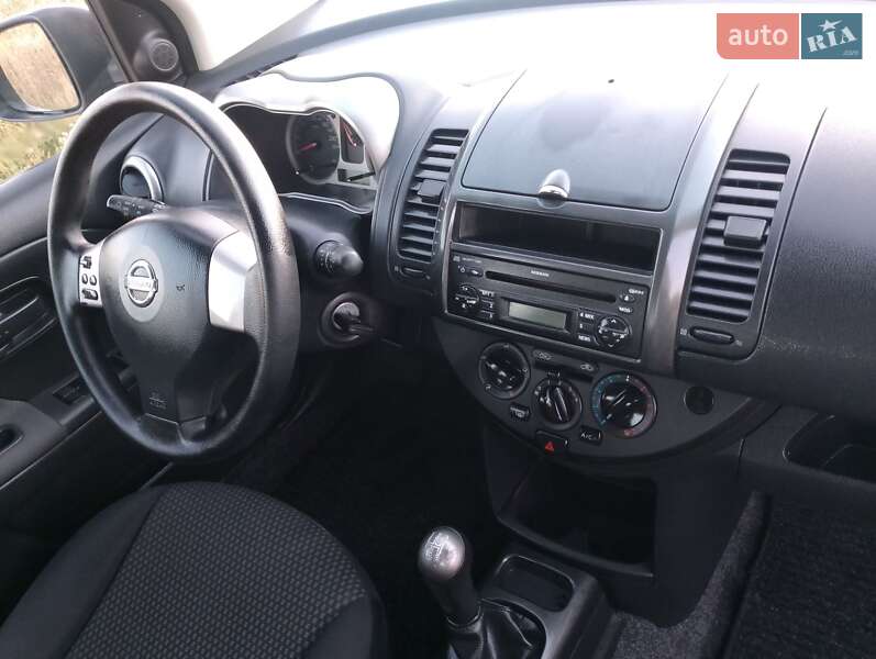 Хэтчбек Nissan Note 2008 в Тернополе