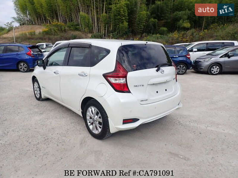 Хэтчбек Nissan Note 2020 в Киеве фото 6 Хэтчбек Nissan Note 2020 в Киеве