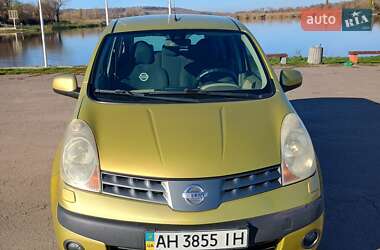 Хэтчбек Nissan Note 2006 в Балте