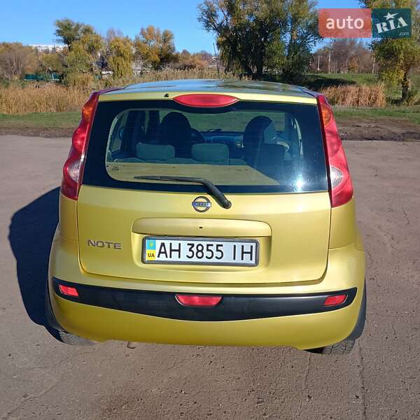 Хэтчбек Nissan Note 2006 в Балте фото 9 Хэтчбек Nissan Note 2006 в Балте