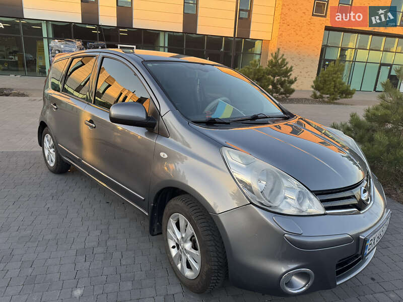 Хэтчбек Nissan Note 2013 в Хмельницком фото 4 Хэтчбек Nissan Note 2013 в Хмельницком