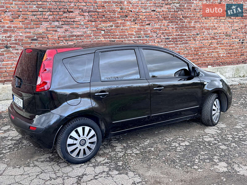 Хетчбек Nissan Note 2006 в Харкові