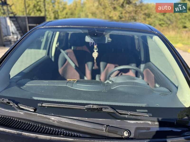 Хэтчбек Nissan Note 2008 в Староконстантинове