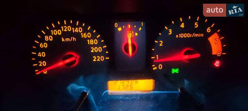 Хэтчбек Nissan Note 2008 в Староконстантинове