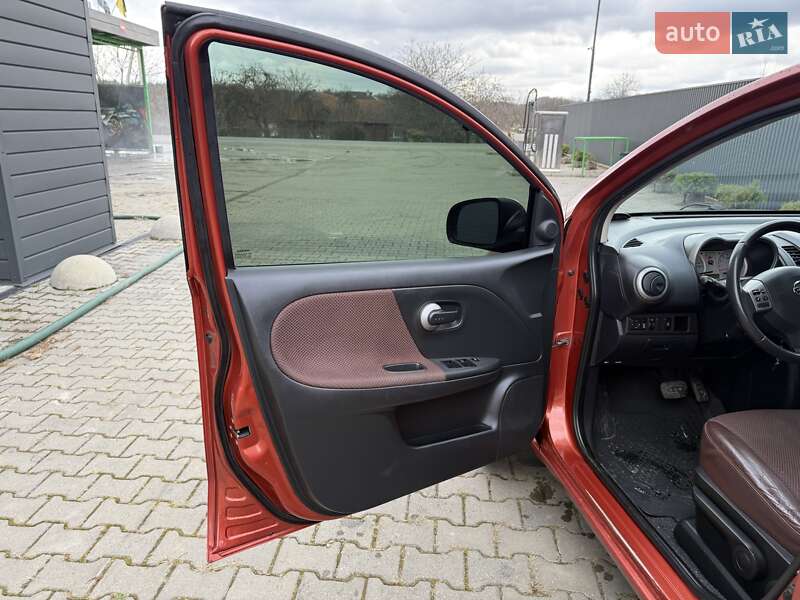 Хэтчбек Nissan Note 2007 в Коломые фото 13 Хэтчбек Nissan Note 2007 в Коломые