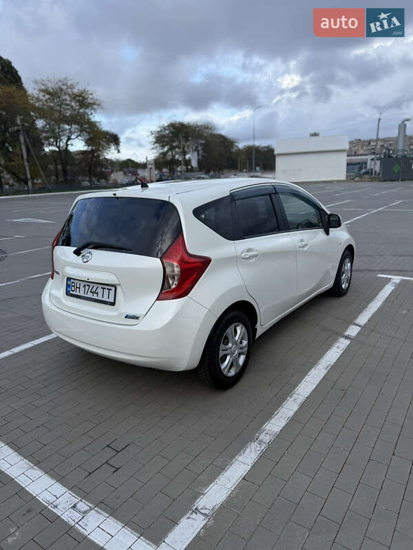Хэтчбек Nissan Note 2012 в Одессе фото 3 Хэтчбек Nissan Note 2012 в Одессе