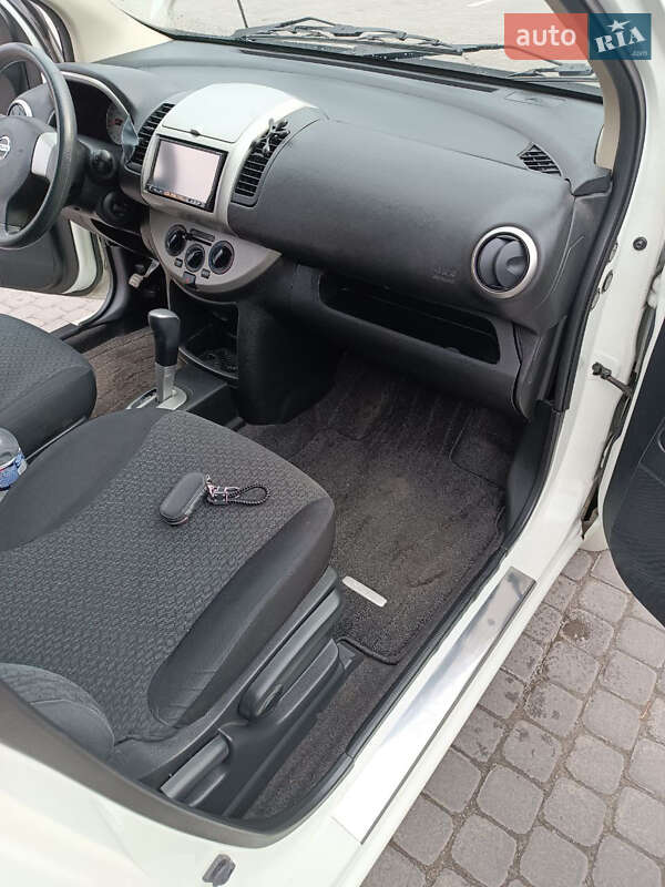 Хэтчбек Nissan Note 2012 в Днепре фото 11 Хэтчбек Nissan Note 2012 в Днепре