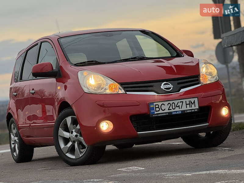 Хетчбек Nissan Note 2011 в Дрогобичі