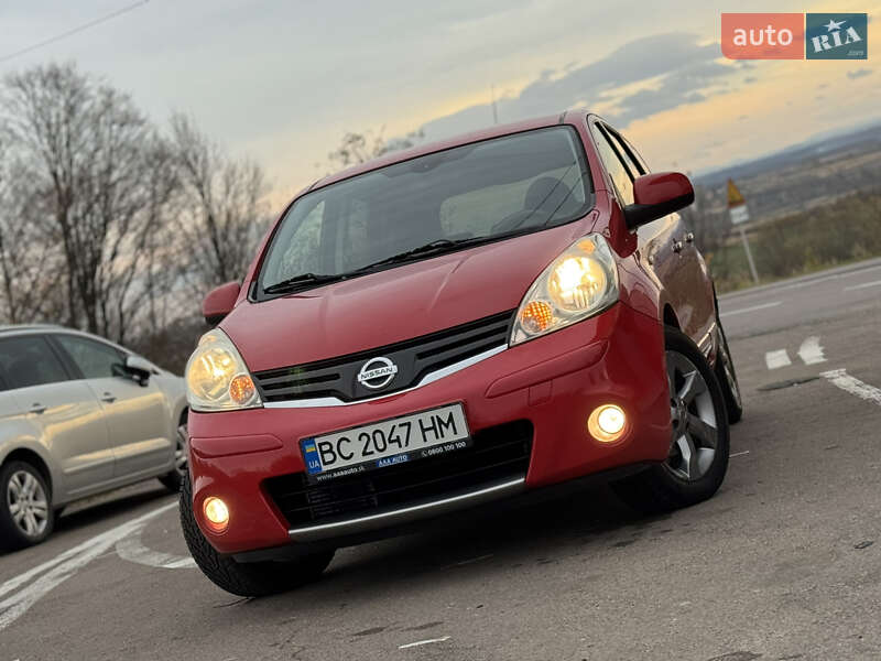 Хетчбек Nissan Note 2011 в Дрогобичі