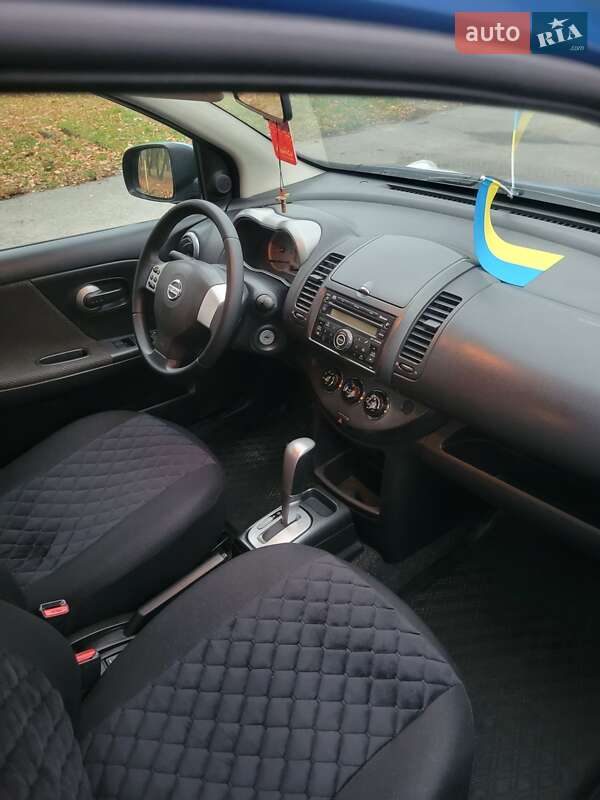 Хэтчбек Nissan Note 2007 в Киеве фото 4 Хэтчбек Nissan Note 2007 в Киеве