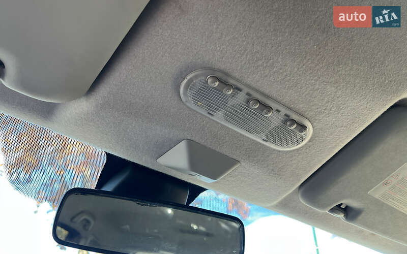 Хэтчбек Nissan Note 2011 в Коломые