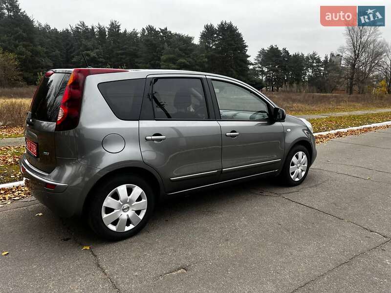 Хетчбек Nissan Note 2011 в Кременчуці
