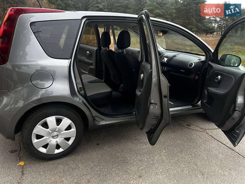 Хетчбек Nissan Note 2011 в Кременчуці