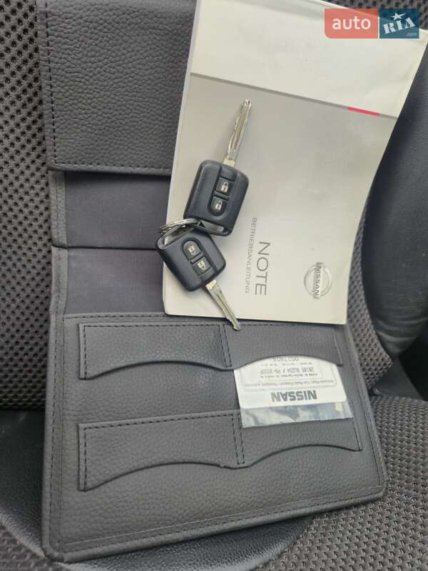Хэтчбек Nissan Note 2008 в Киеве