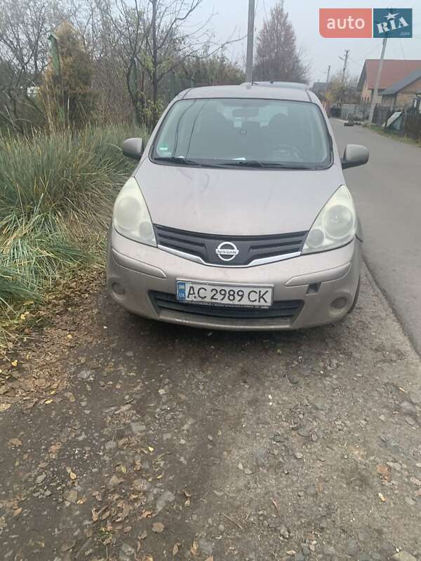Хетчбек Nissan Note 2009 в Луцьку