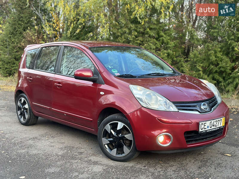 Хетчбек Nissan Note 2012 в Рівному