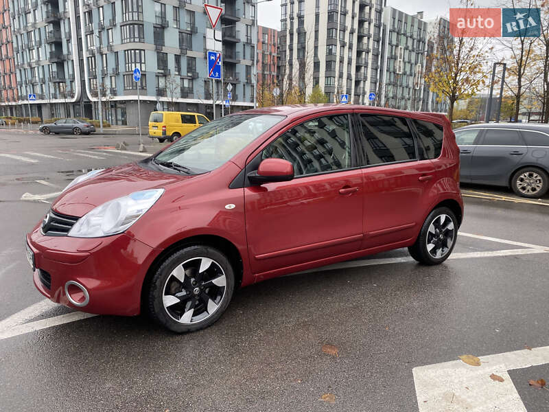 Хэтчбек Nissan Note 2012 в Киеве фото 14 Хэтчбек Nissan Note 2012 в Киеве