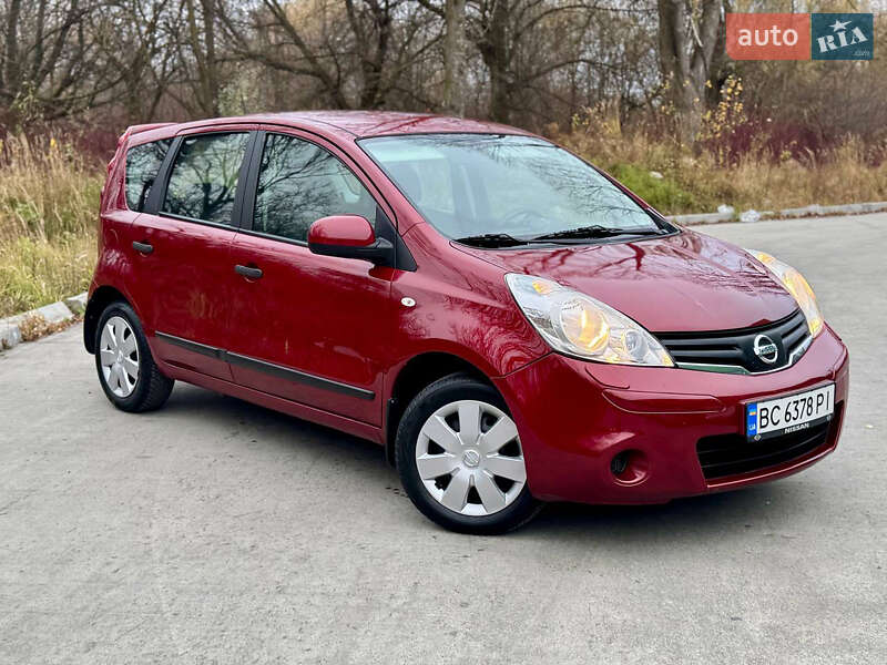 Хэтчбек Nissan Note 2011 в Дрогобыче фото 15 Хэтчбек Nissan Note 2011 в Дрогобыче