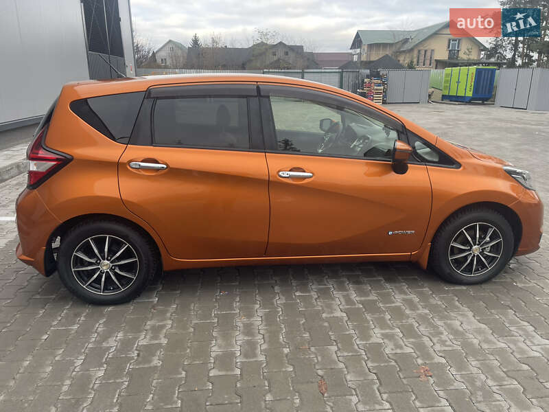 Хетчбек Nissan Note 2017 в Києві