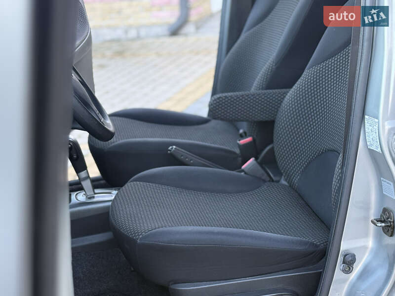 Хэтчбек Nissan Note 2007 в Тернополе фото 15 Хэтчбек Nissan Note 2007 в Тернополе