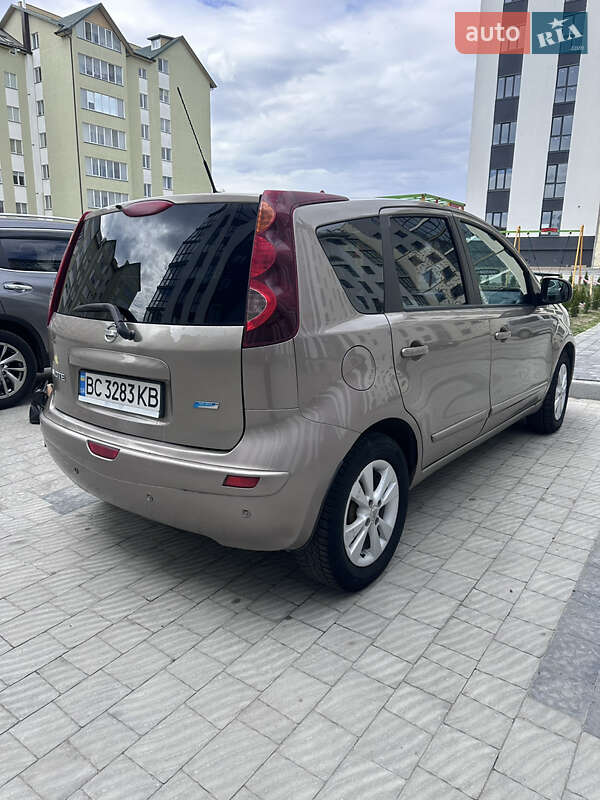 Хэтчбек Nissan Note 2009 в Сокале фото 2 Хэтчбек Nissan Note 2009 в Сокале