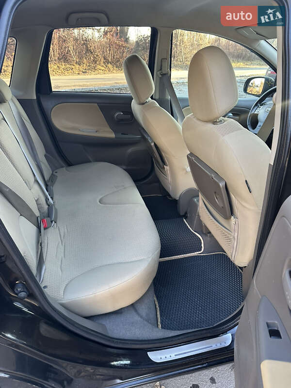 Хетчбек Nissan Note 2006 в Рівному фото 17 Хетчбек Nissan Note 2006 в Рівному