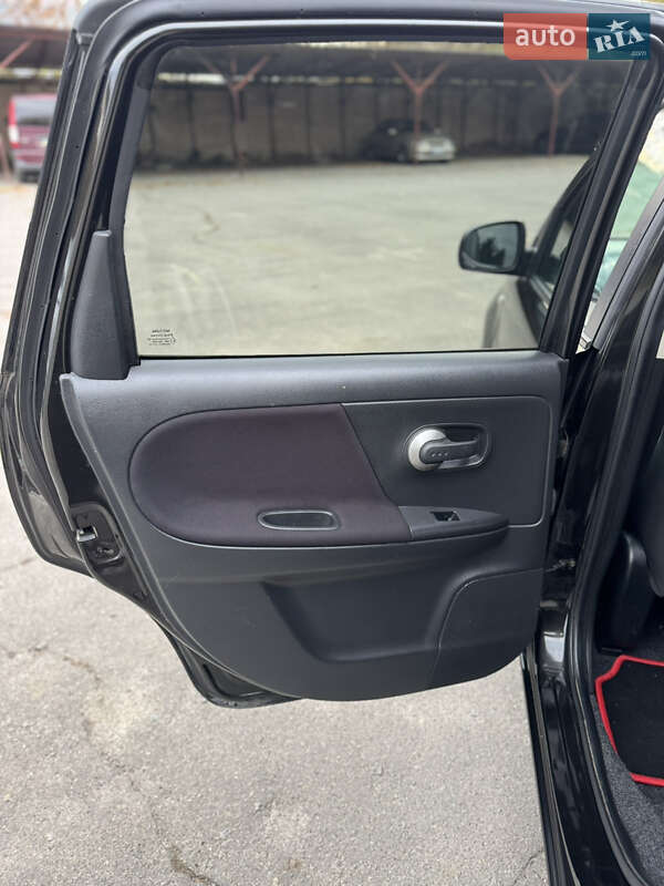 Хэтчбек Nissan Note 2006 в Хмельницком фото 26 Хэтчбек Nissan Note 2006 в Хмельницком