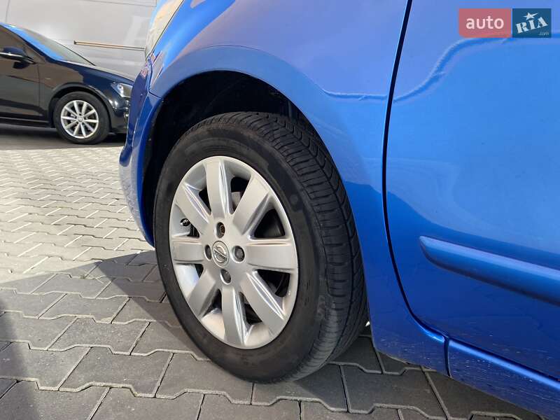 Хэтчбек Nissan Note 2010 в Черновцах фото 13 Хэтчбек Nissan Note 2010 в Черновцах