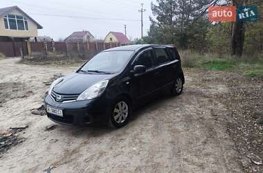 Хэтчбек Nissan Note 2010 в Вышгороде