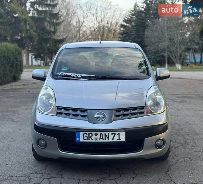 Хэтчбек Nissan Note 2007 в Умани