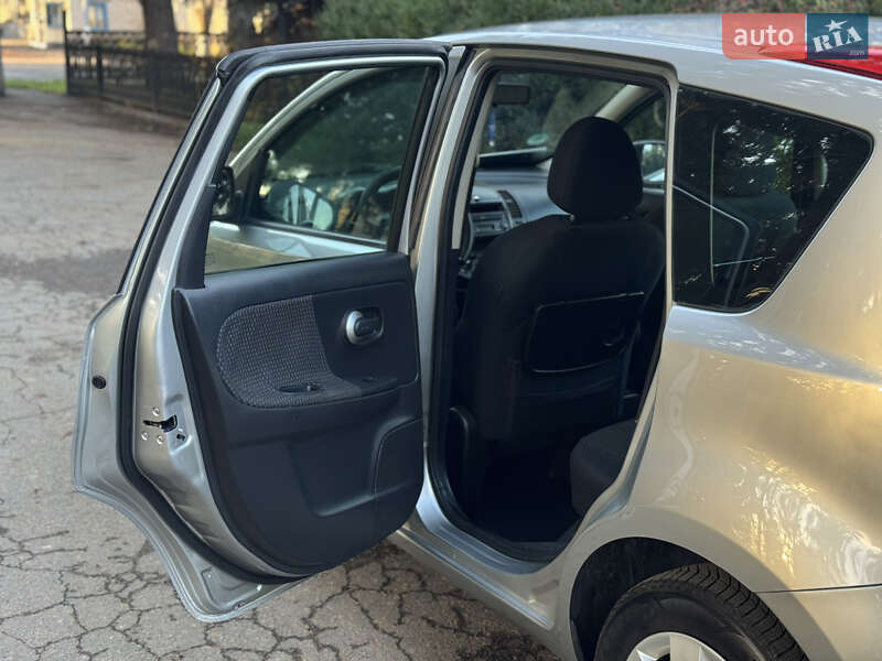 Хэтчбек Nissan Note 2007 в Умани