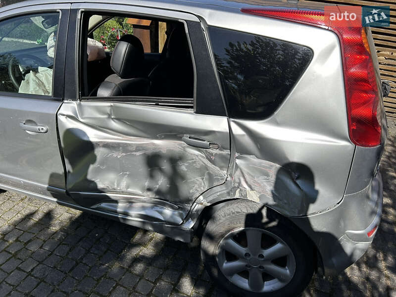 Хэтчбек Nissan Note 2009 в Деражне фото 6 Хэтчбек Nissan Note 2009 в Деражне