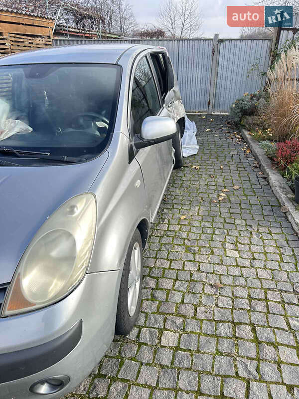 Хэтчбек Nissan Note 2009 в Деражне фото 19 Хэтчбек Nissan Note 2009 в Деражне