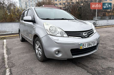 Хэтчбек Nissan Note 2010 в Полтаве