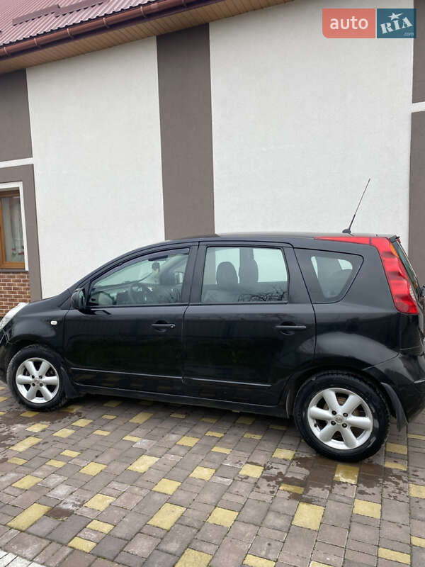 Хэтчбек Nissan Note 2009 в Львове фото 4 Хэтчбек Nissan Note 2009 в Львове