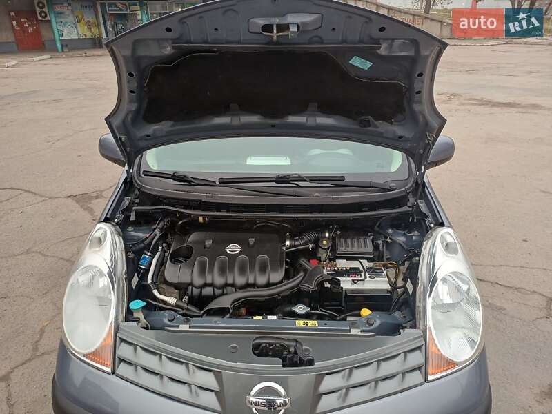 Хэтчбек Nissan Note 2007 в Каменском