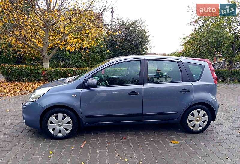 Хетчбек Nissan Note 2009 в Луцьку фото 4 Хетчбек Nissan Note 2009 в Луцьку