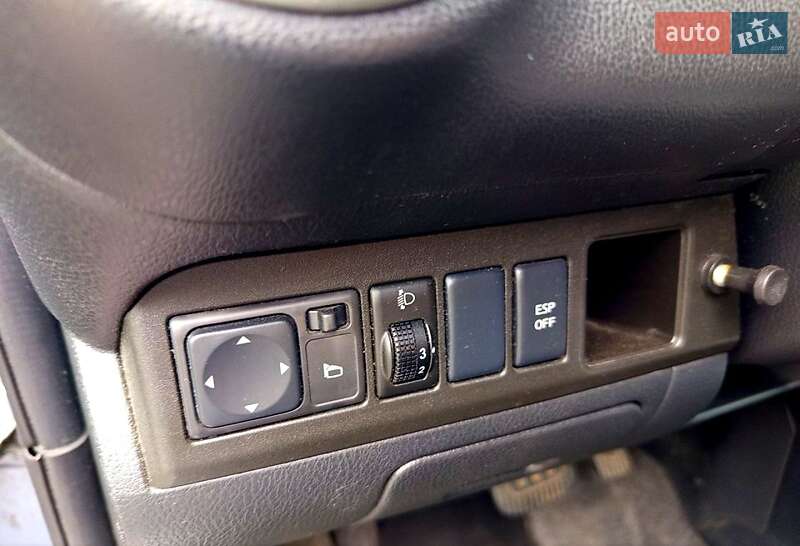 Хетчбек Nissan Note 2009 в Луцьку фото 8 Хетчбек Nissan Note 2009 в Луцьку