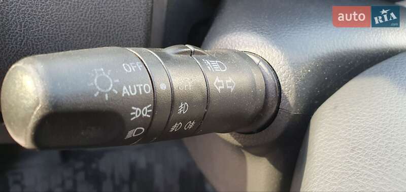 Хэтчбек Nissan Note 2008 в Казатине фото 31 Хэтчбек Nissan Note 2008 в Казатине