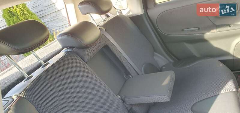 Хэтчбек Nissan Note 2008 в Казатине фото 61 Хэтчбек Nissan Note 2008 в Казатине