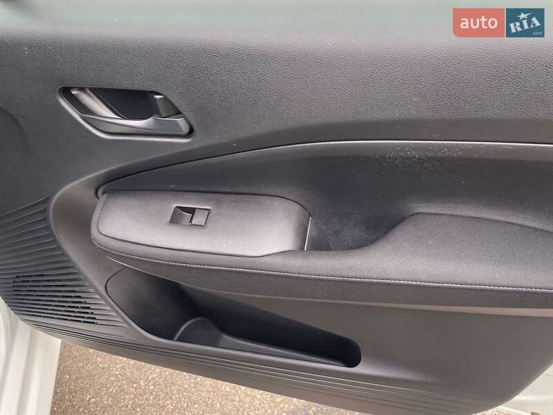 Хэтчбек Nissan Note 2021 в Днепре фото 16 Хэтчбек Nissan Note 2021 в Днепре