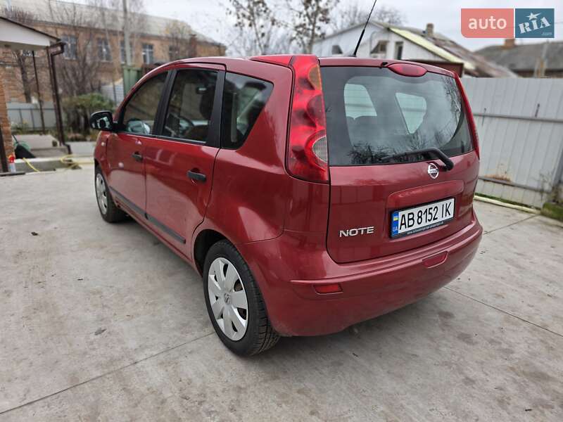 Хэтчбек Nissan Note 2007 в Бердичеве
