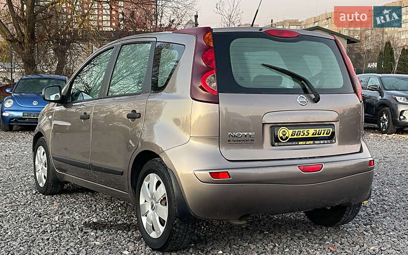 Хэтчбек Nissan Note 2012 в Львове