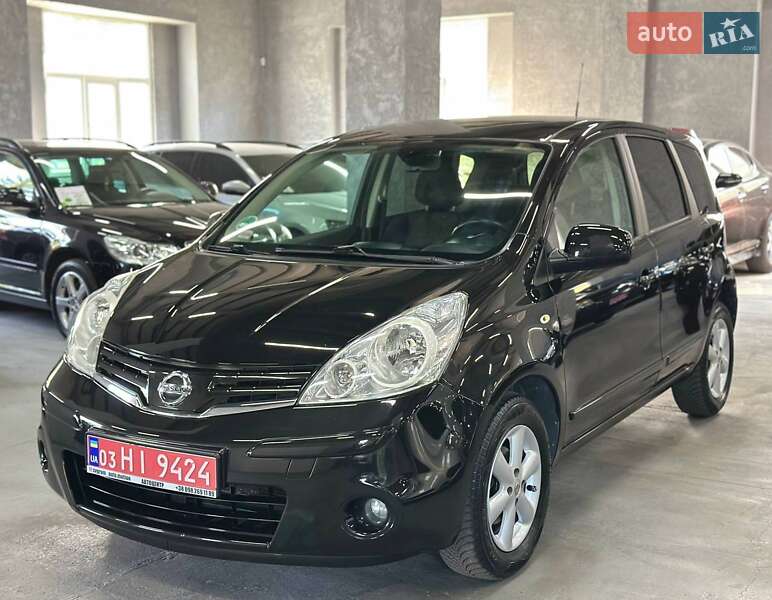 Хэтчбек Nissan Note 2010 в Каменском