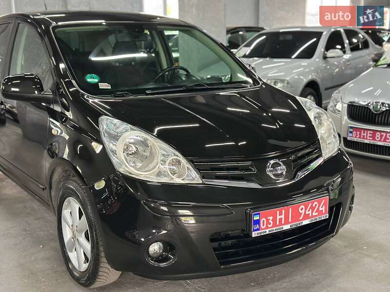 Хэтчбек Nissan Note 2010 в Каменском