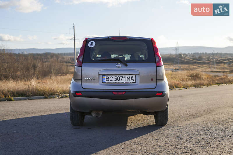 Хэтчбек Nissan Note 2007 в Дрогобыче