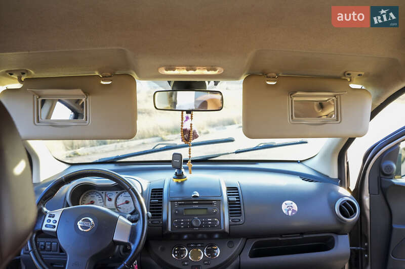 Хэтчбек Nissan Note 2007 в Дрогобыче