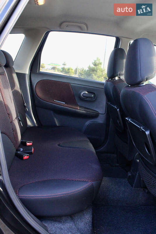 Хэтчбек Nissan Note 2008 в Одессе