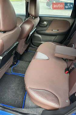 Хэтчбек Nissan Note 2007 в Львове