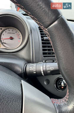 Хэтчбек Nissan Note 2007 в Львове